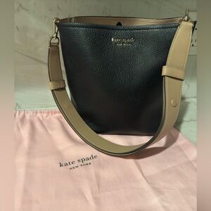 💖Kate Spade Bucket Bag